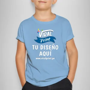 Polo o camiseta para niños color celeste con estampado personalizado a full color